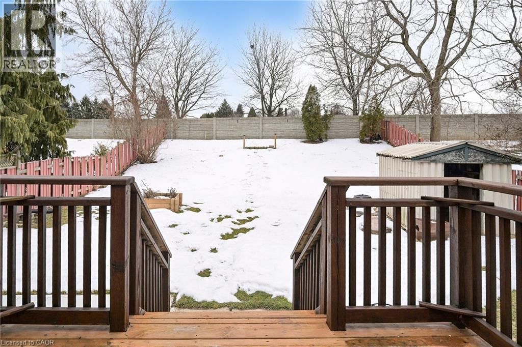380 Magnolia Drive, Hamilton, Ontario  L9C 6N7 - Photo 29 - 40809503