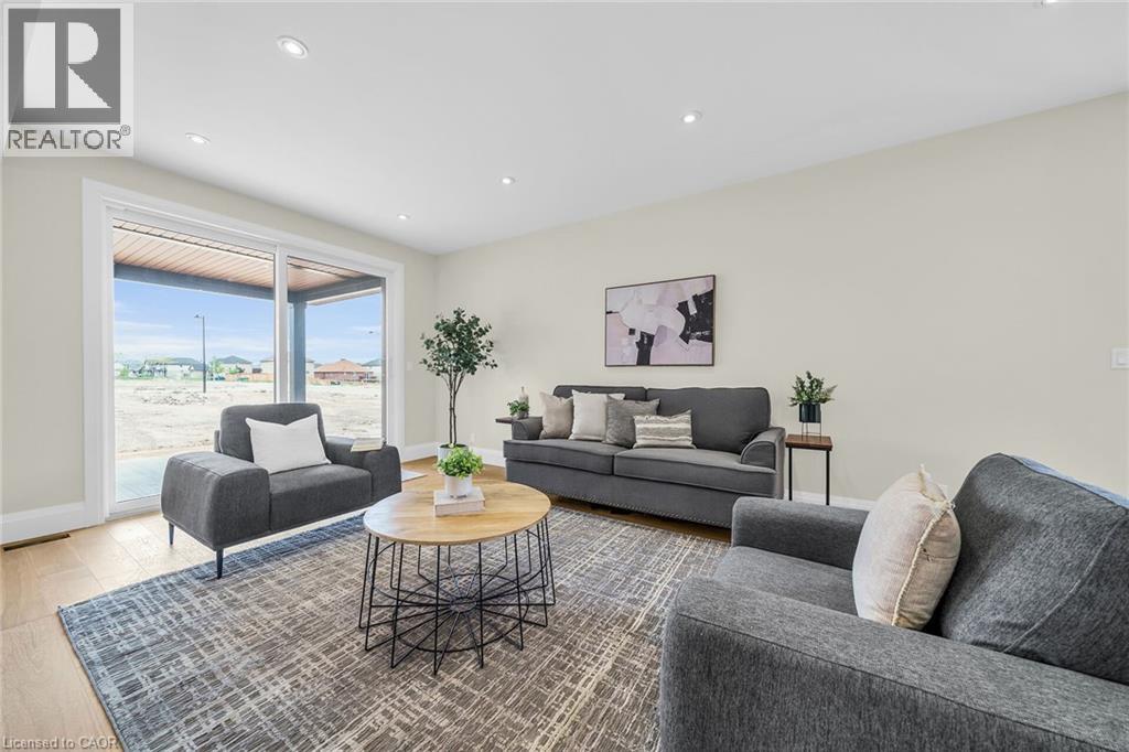 25 Duchess Drive, Delhi, Ontario  N4B 0B3 - Photo 11 - 40808949