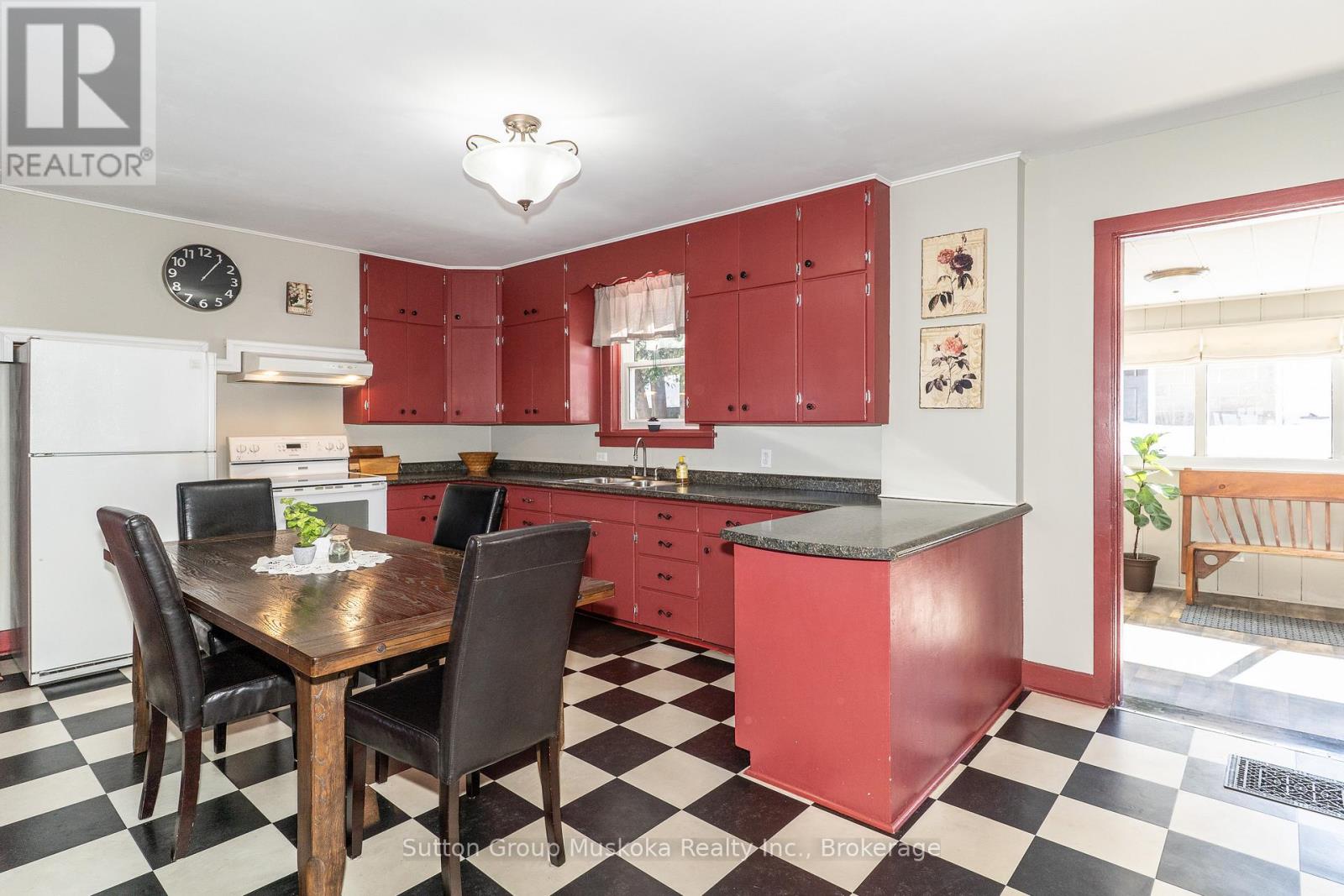 133 Main Street W, Huntsville, Ontario  P1H 1W5 - Photo 9 - X12845290