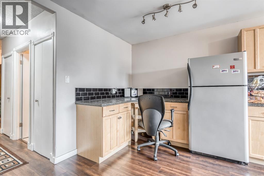 210, 8231 Elbow Drive Sw, Calgary, Alberta  T2V 1K6 - Photo 8 - A2282537