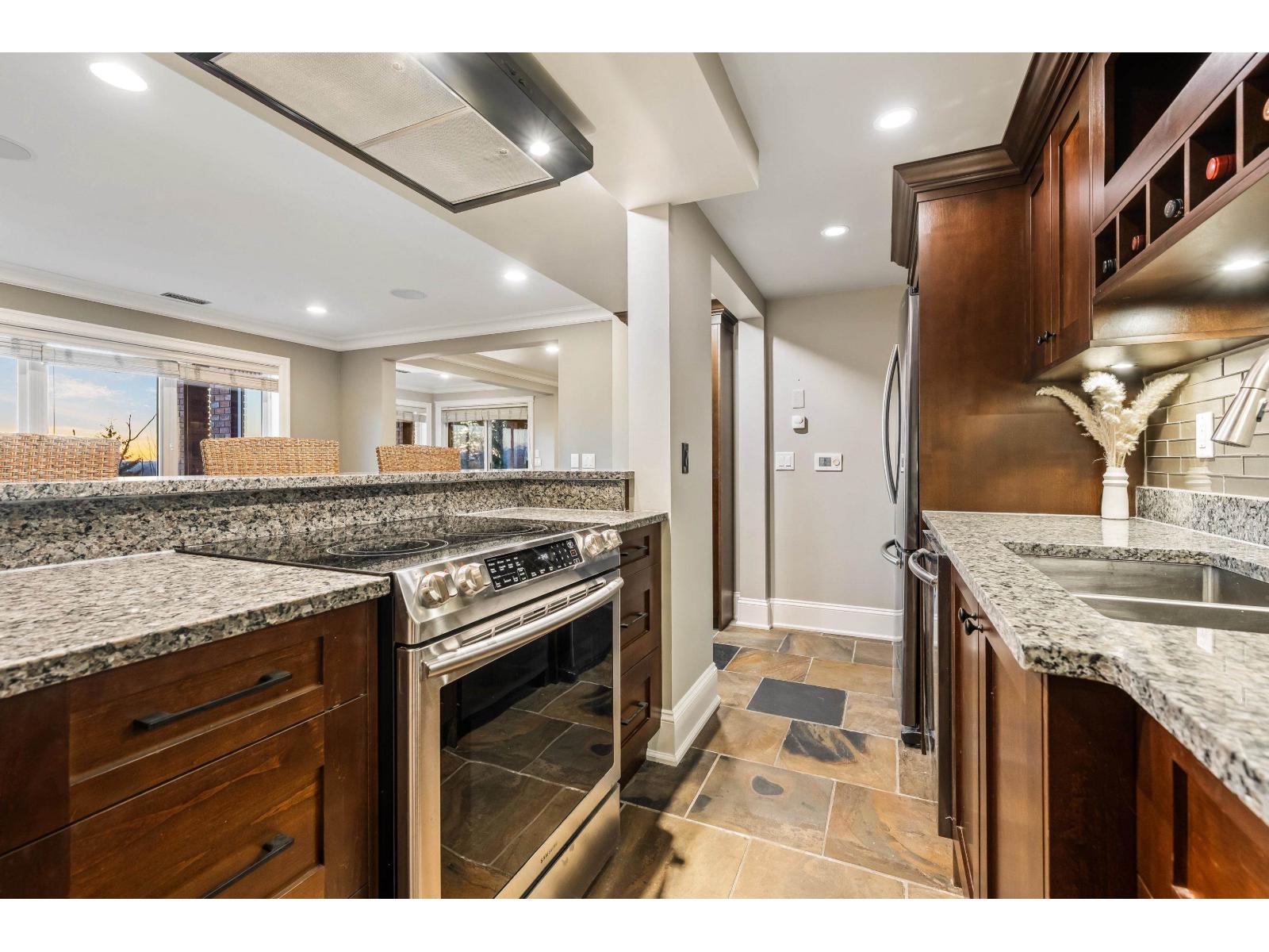 2405 Cranberry Court, Abbotsford, British Columbia  V3G 2W8 - Photo 30 - R3096010