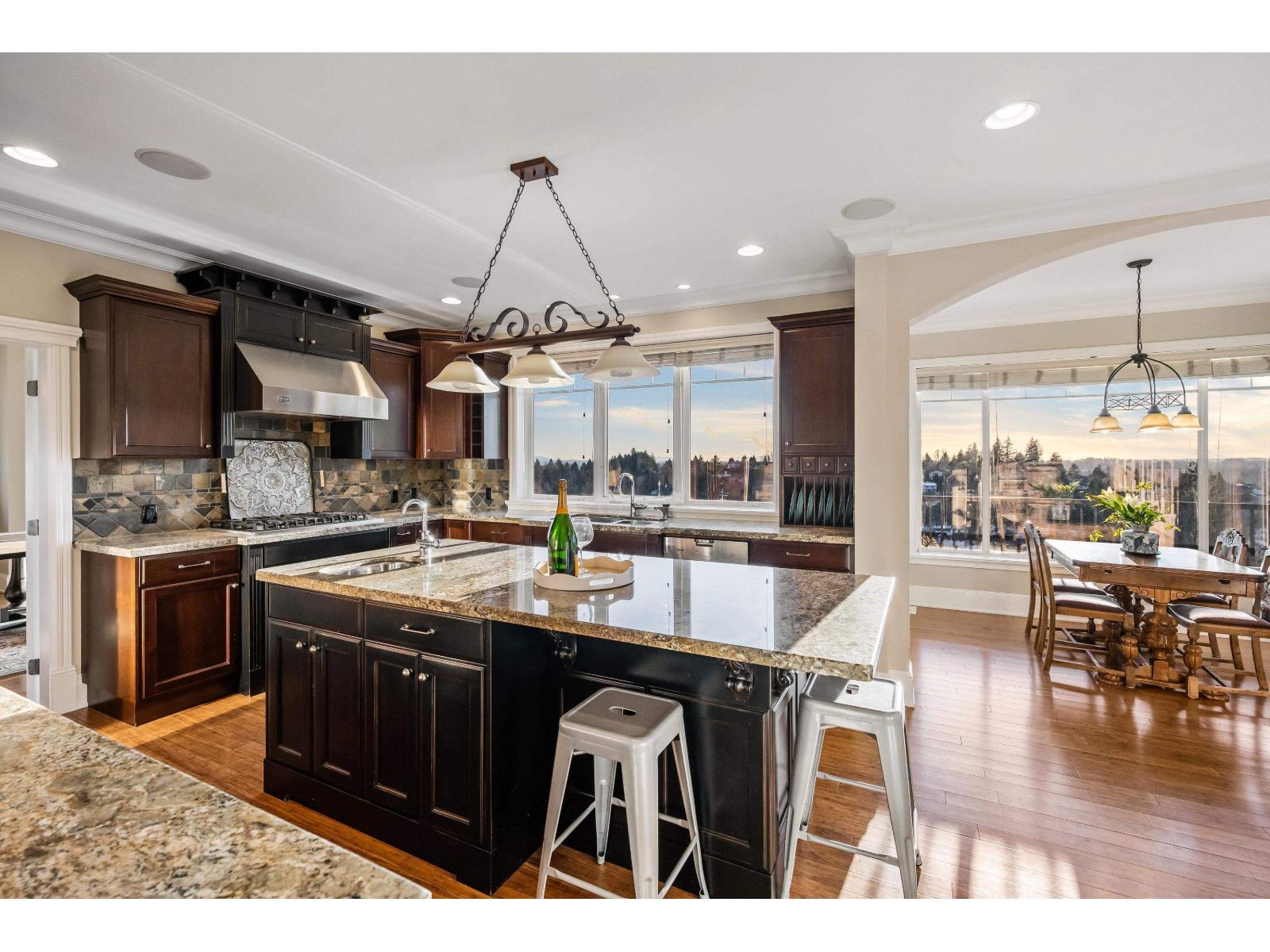 2405 Cranberry Court, Abbotsford, British Columbia  V3G 2W8 - Photo 12 - R3096010