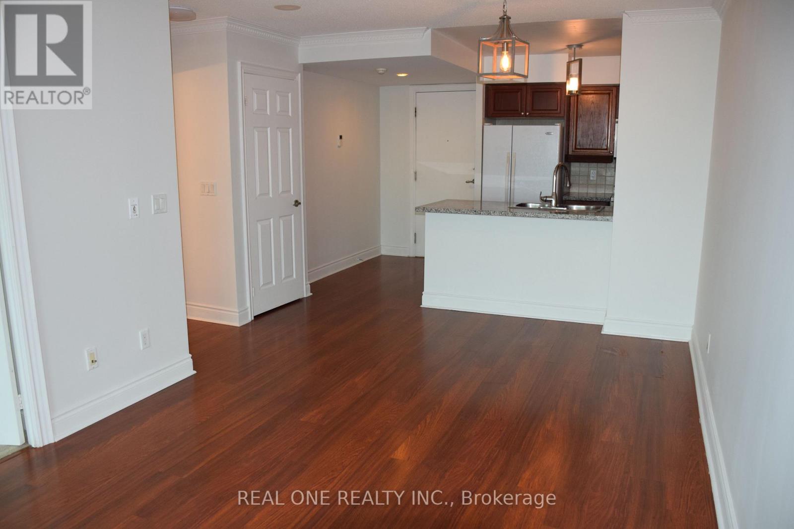 2410 - 15 Greenview Avenue, Toronto, Ontario  M2M 4M7 - Photo 8 - C12845166