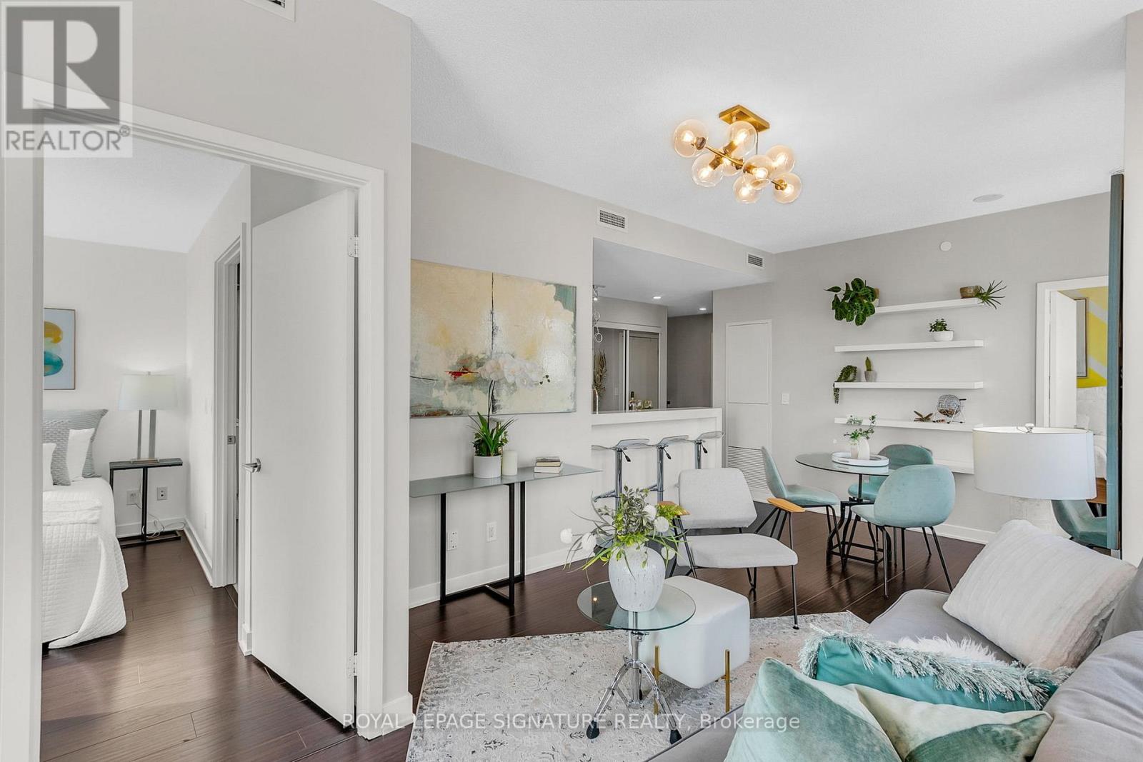 1302 - 170 Sumach Street, Toronto, Ontario  M5A 0C3 - Photo 10 - C12845252