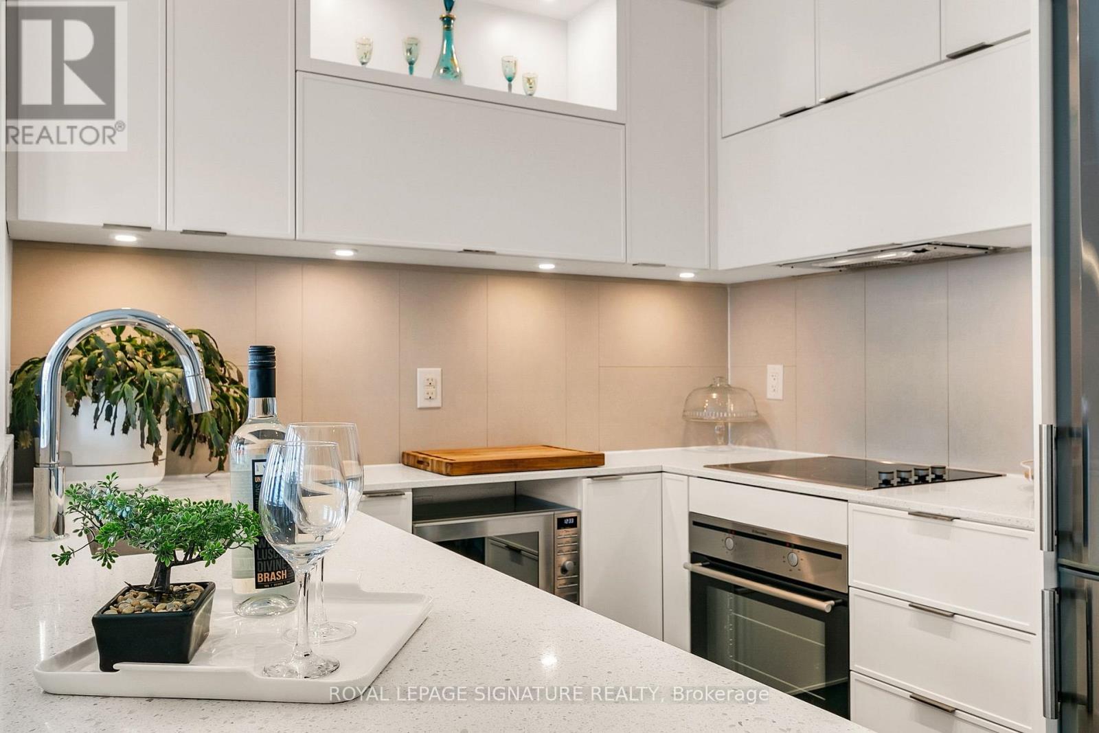 1302 - 170 Sumach Street, Toronto, Ontario  M5A 0C3 - Photo 17 - C12845252