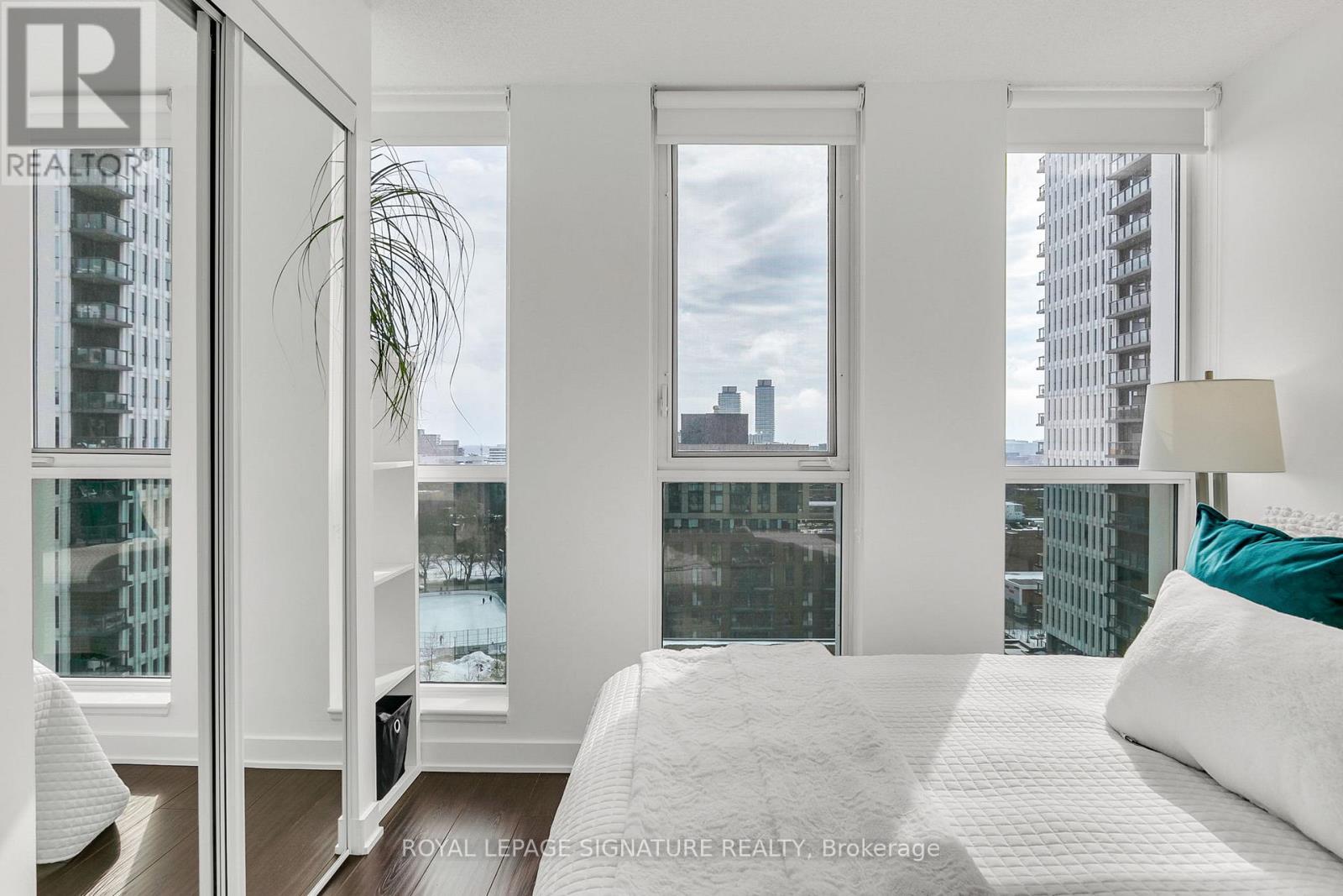 1302 - 170 Sumach Street, Toronto, Ontario  M5A 0C3 - Photo 26 - C12845252