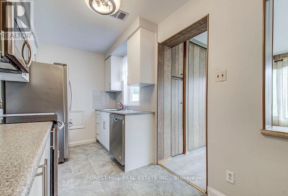 123 Bevdale Road, Toronto, Ontario  M2R 1L9 - Photo 15 - C12845340