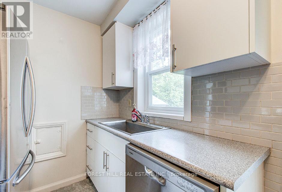 123 Bevdale Road, Toronto, Ontario  M2R 1L9 - Photo 19 - C12845340