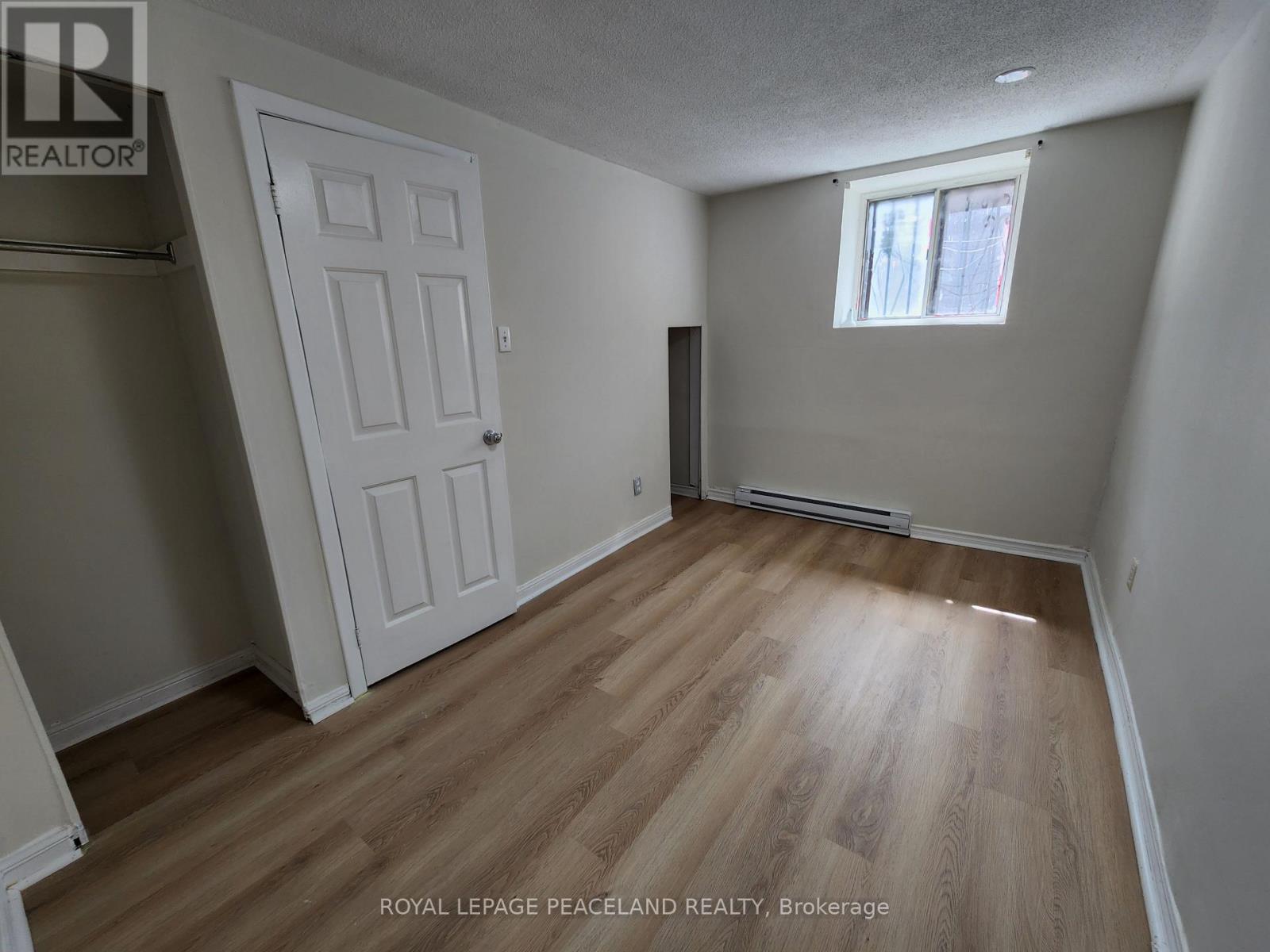 4 - 556 Spadina Crescent, Toronto, Ontario  M5S 2J9 - Photo 7 - C12845362