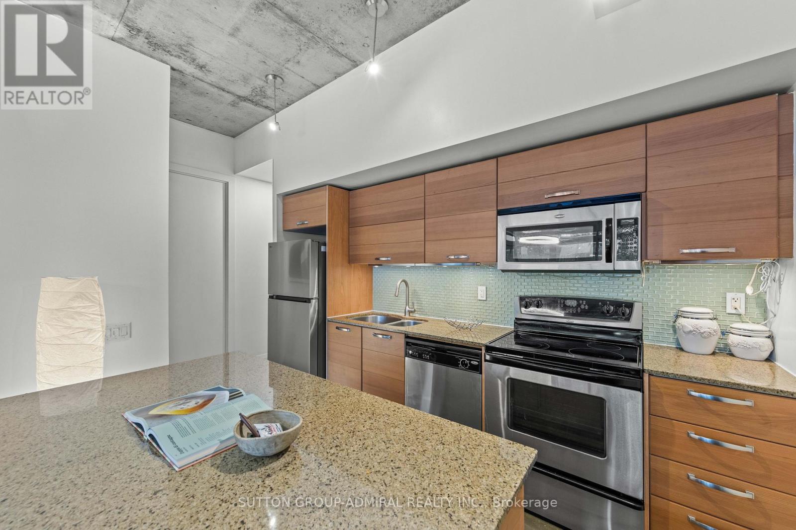 206 - 20 Stewart Street, Toronto, Ontario M5V 1H6 - Photo 16 - C12845368