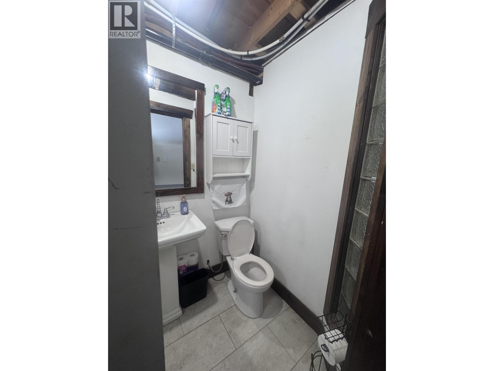 12249 Sackner Pit Road, Vanderhoof, British Columbia  V0J 3A2 - Photo 11 - R3095616