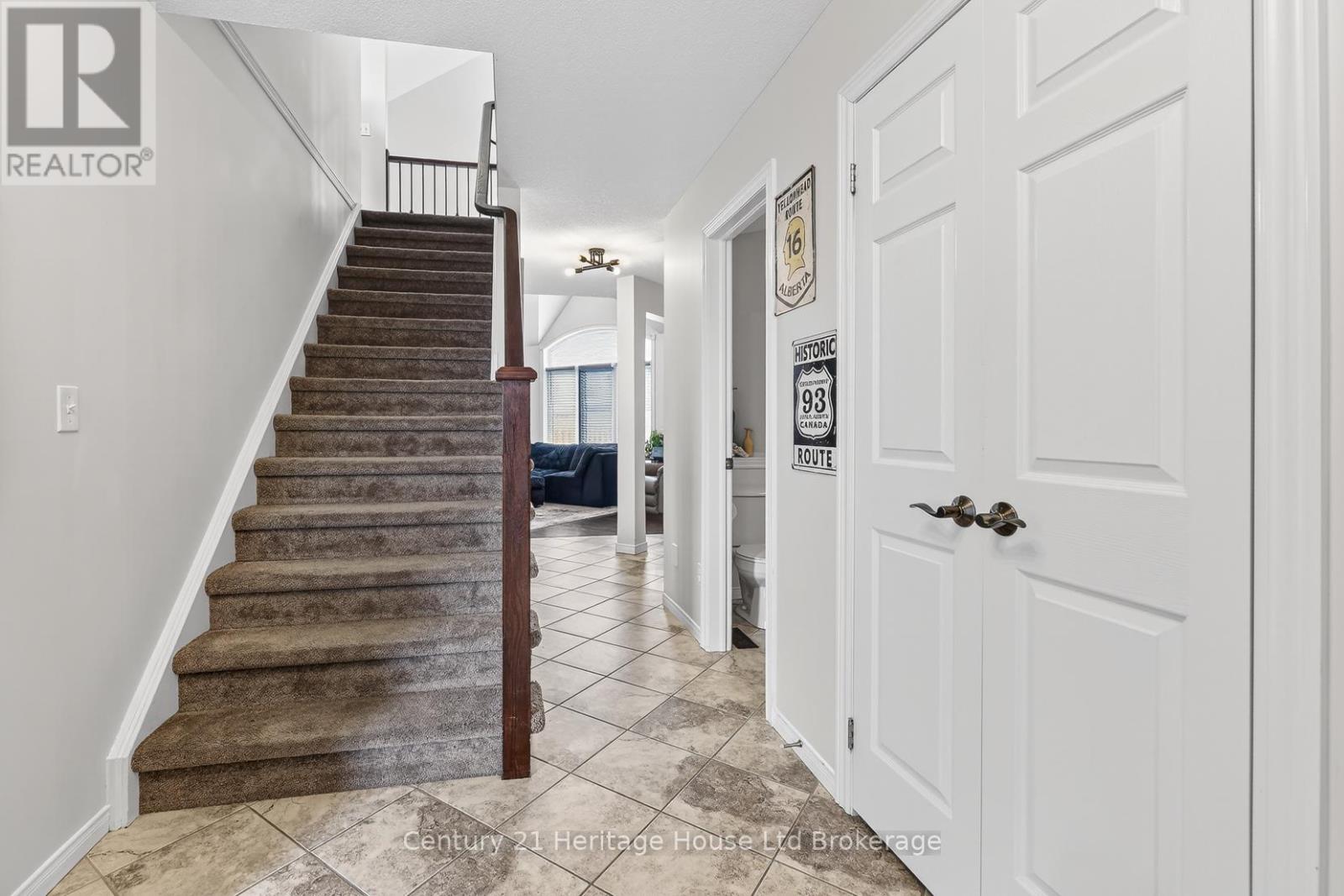 464 Champlain Avenue, Woodstock, Ontario  N4V 0A7 - Photo 17 - X12845322