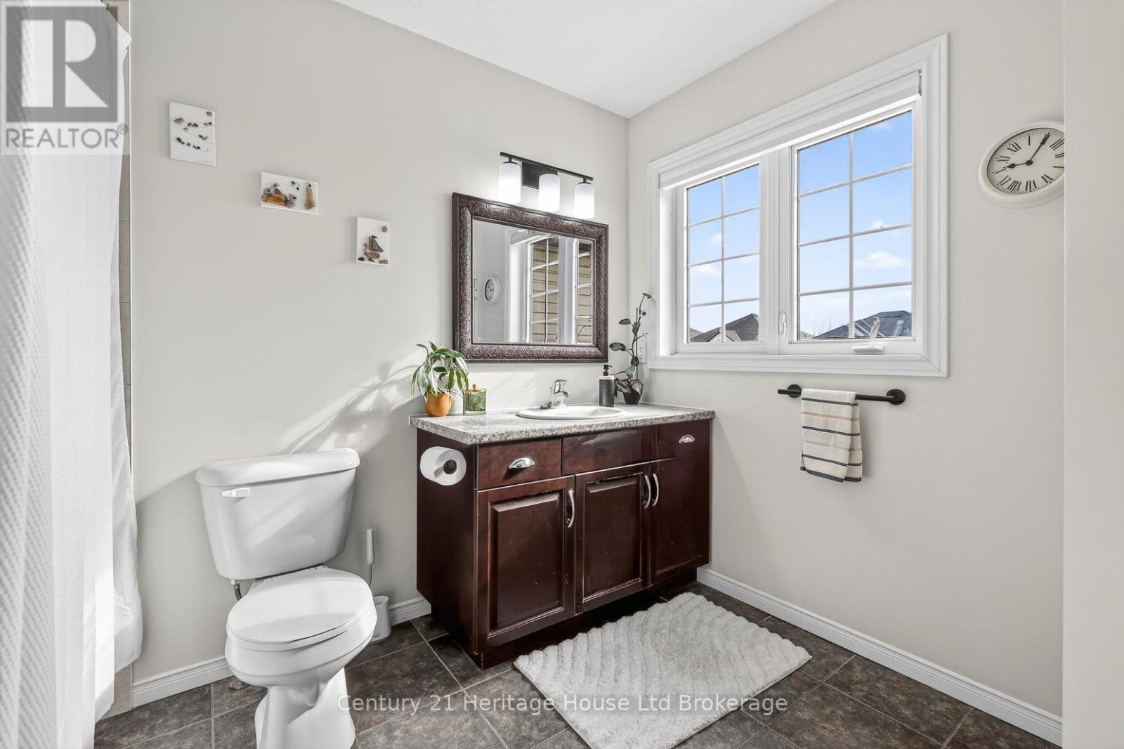 464 Champlain Avenue, Woodstock, Ontario  N4V 0A7 - Photo 25 - X12845322