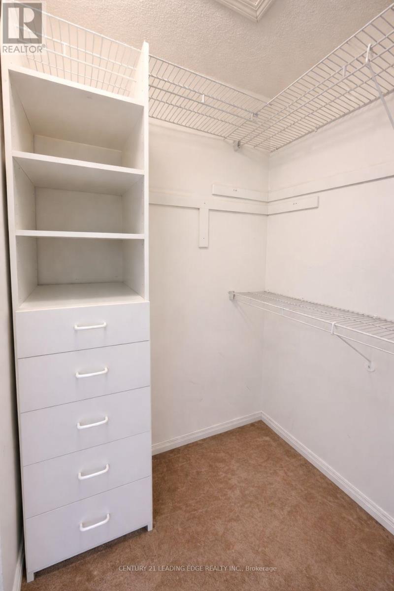 1523 Glenbourne Drive, Oshawa, Ontario  L1K 0M5 - Photo 11 - E12845208