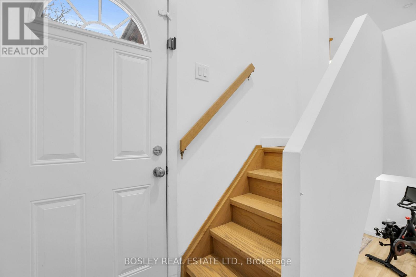 13 Springdale Boulevard, Toronto, Ontario  M4J 1W4 - Photo 25 - E12845238