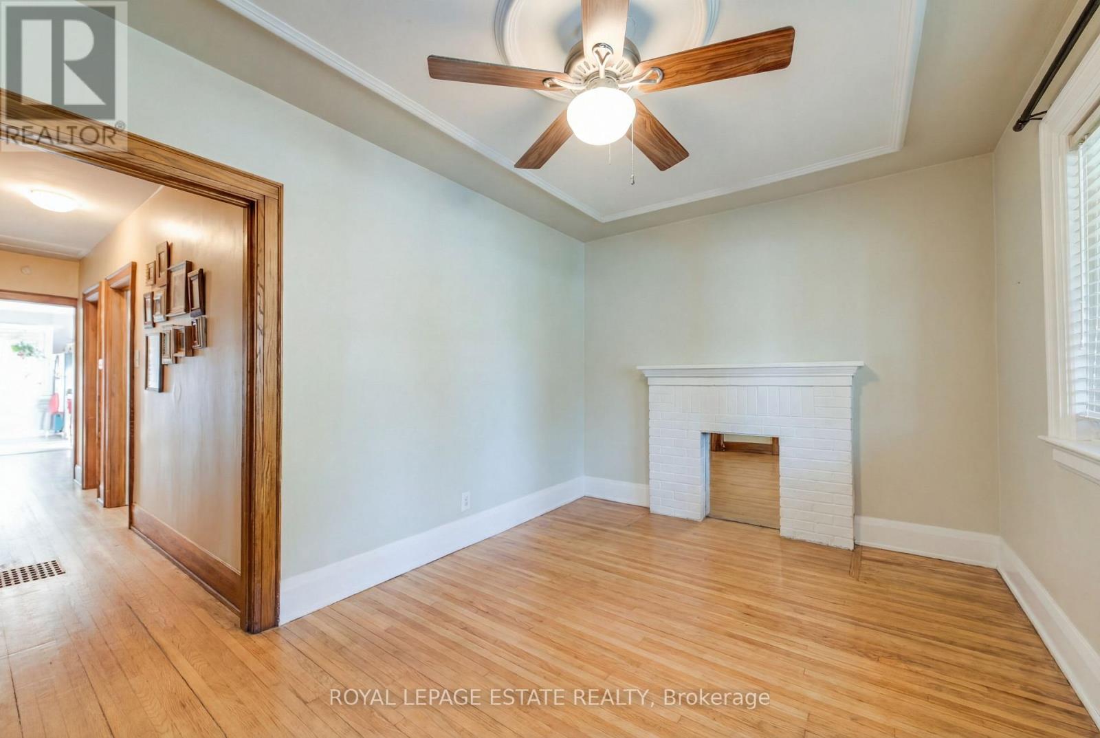 65 Queensbury Avenue, Toronto, Ontario  M1N 2X8 - Photo 6 - E12845314