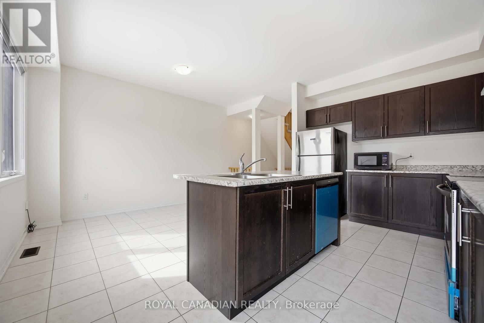 885 Kicking Horse Path, Oshawa, Ontario L1J 0B4 - Photo 22 - E12845352