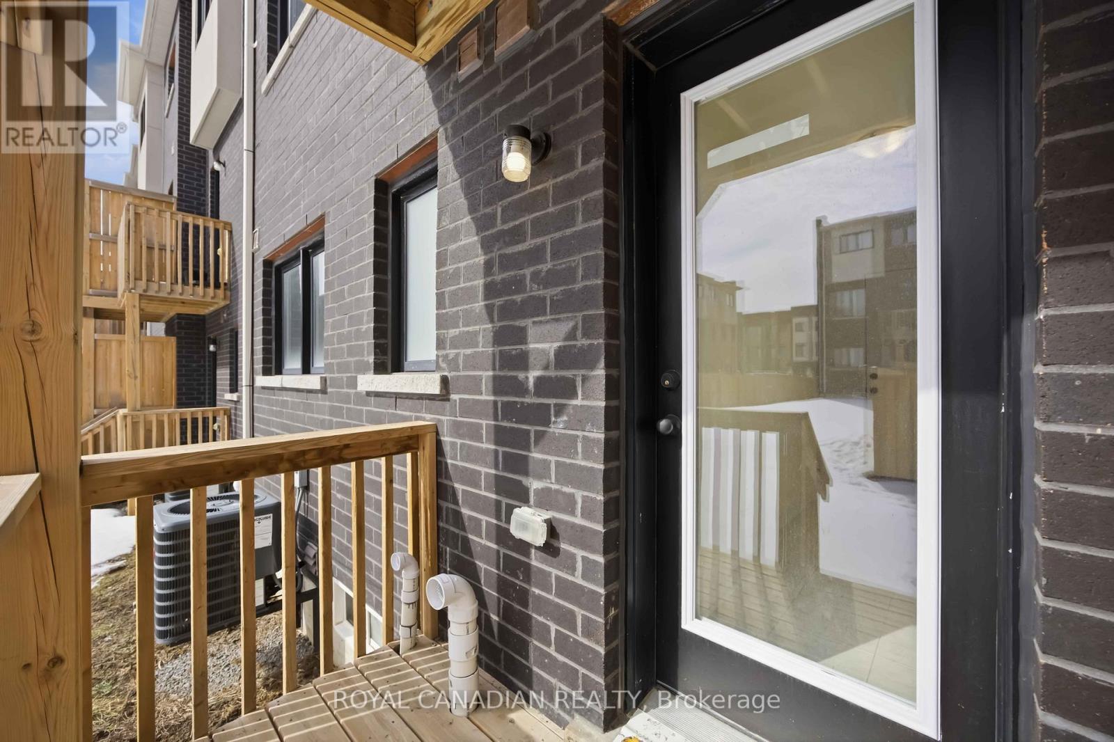 885 Kicking Horse Path, Oshawa, Ontario L1J 0B4 - Photo 44 - E12845352