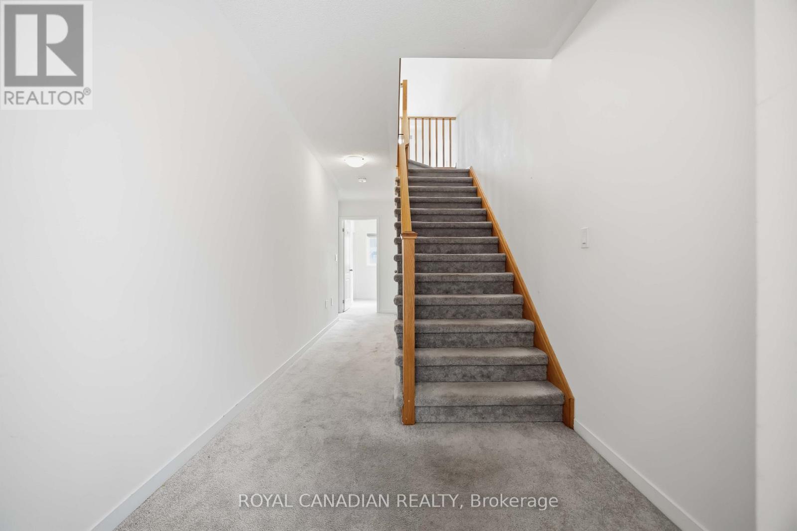 885 Kicking Horse Path, Oshawa, Ontario L1J 0B4 - Photo 8 - E12845352