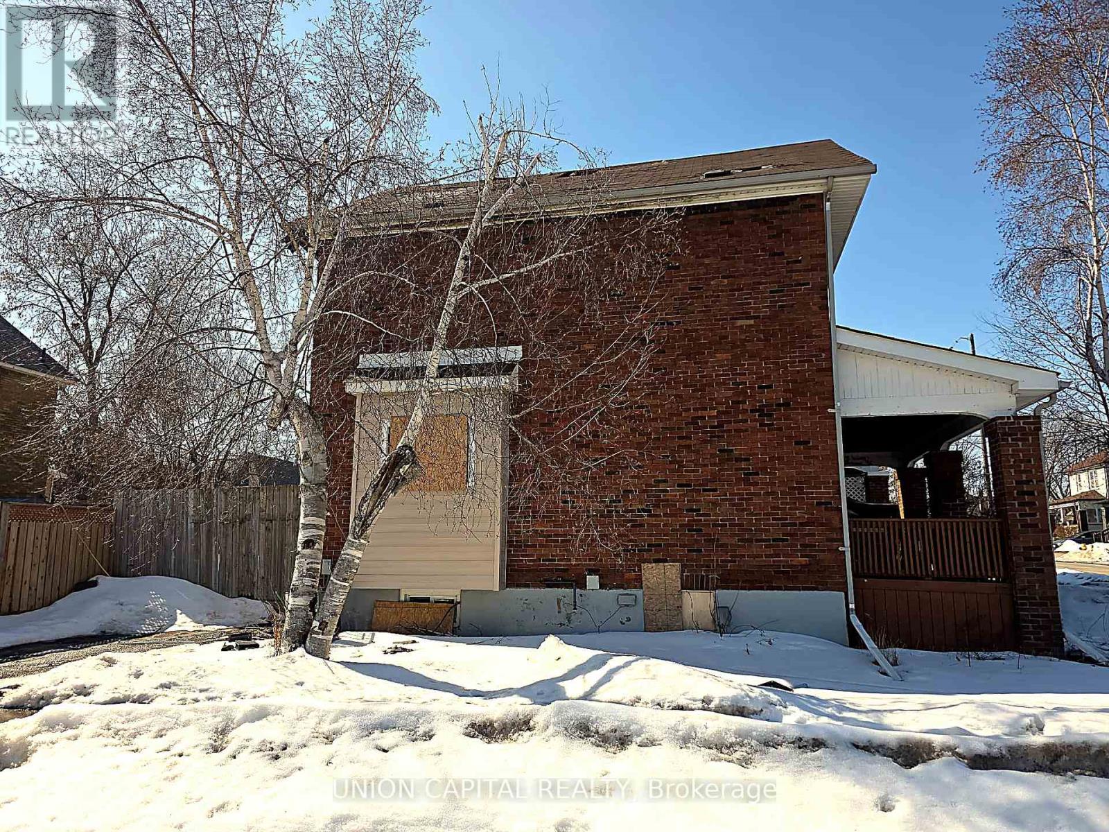 241 Eulalie Avenue, Oshawa, Ontario  L1H 2B3 - Photo 6 - E12845364