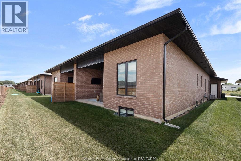 572 Lily Mac Boulevard, Windsor, Ontario  N6E 3N7 - Photo 5 - 26004564