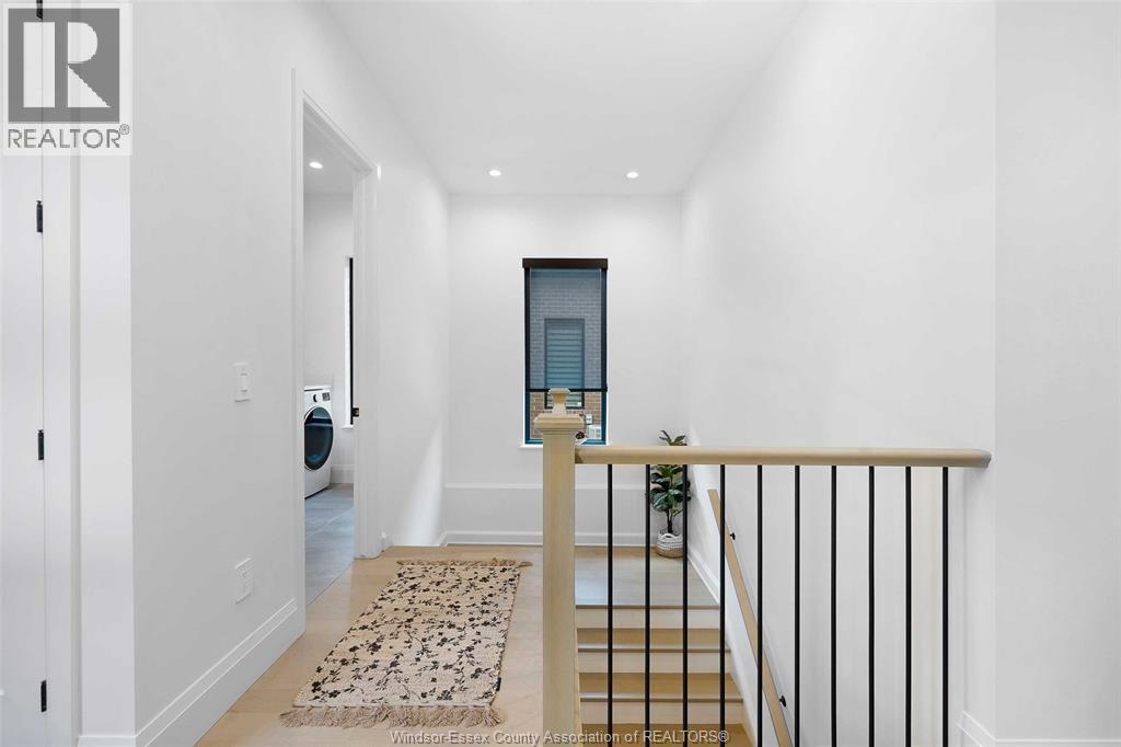 572 Lily Mac Boulevard, Windsor, Ontario N6E 3N7 - Photo 35 - 26004563