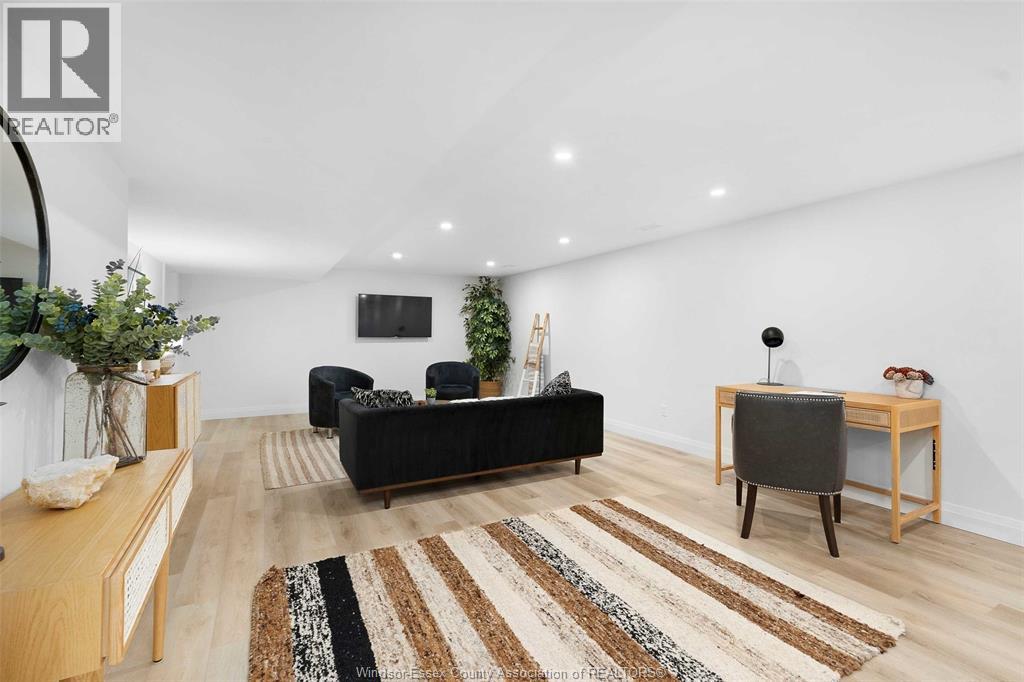 572 Lily Mac Boulevard, Windsor, Ontario N6E 3N7 - Photo 39 - 26004563