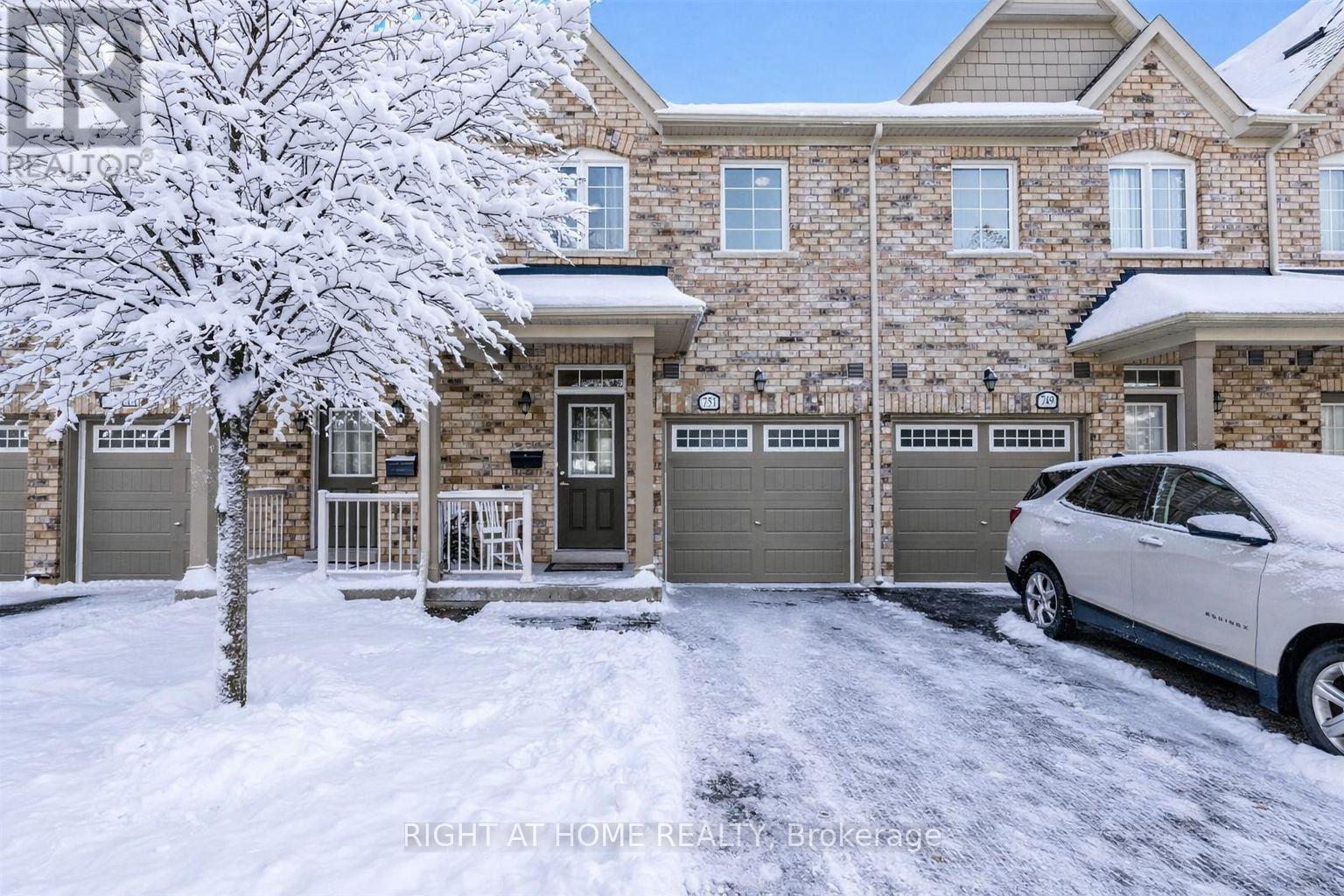 23 - 751 Wendy Culbert Crescent, Newmarket, Ontario  L3X 0E9 - Photo 1 - N12845152