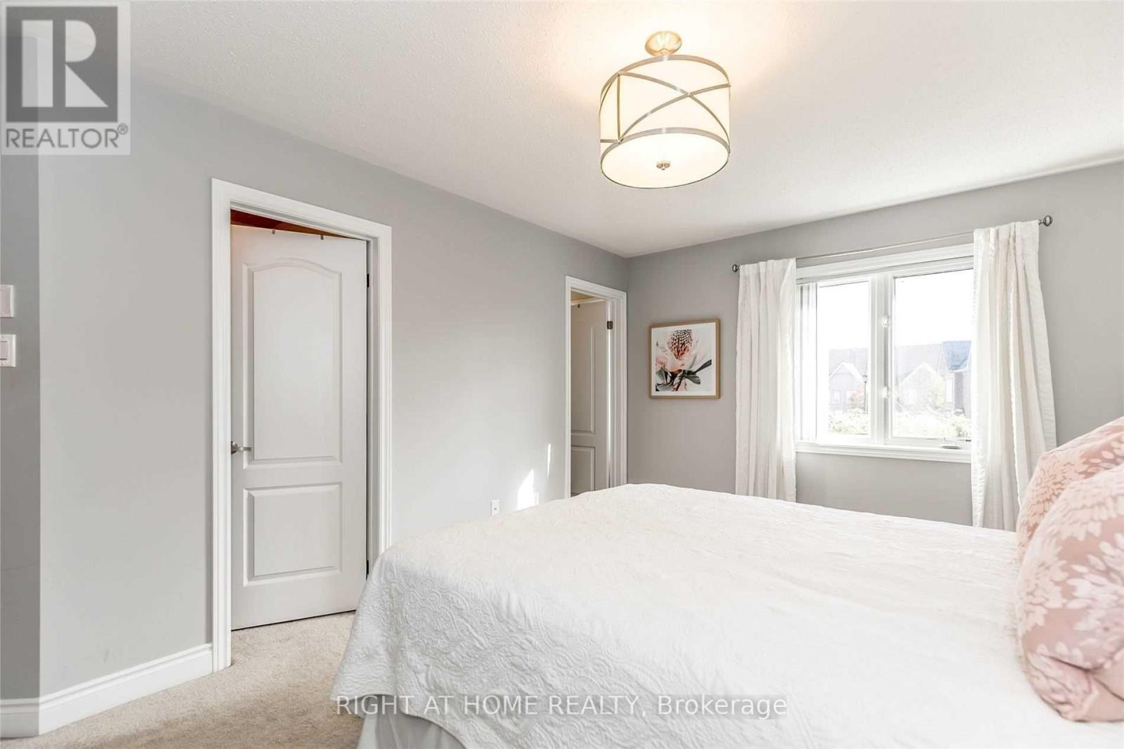 23 - 751 Wendy Culbert Crescent, Newmarket, Ontario  L3X 0E9 - Photo 12 - N12845152