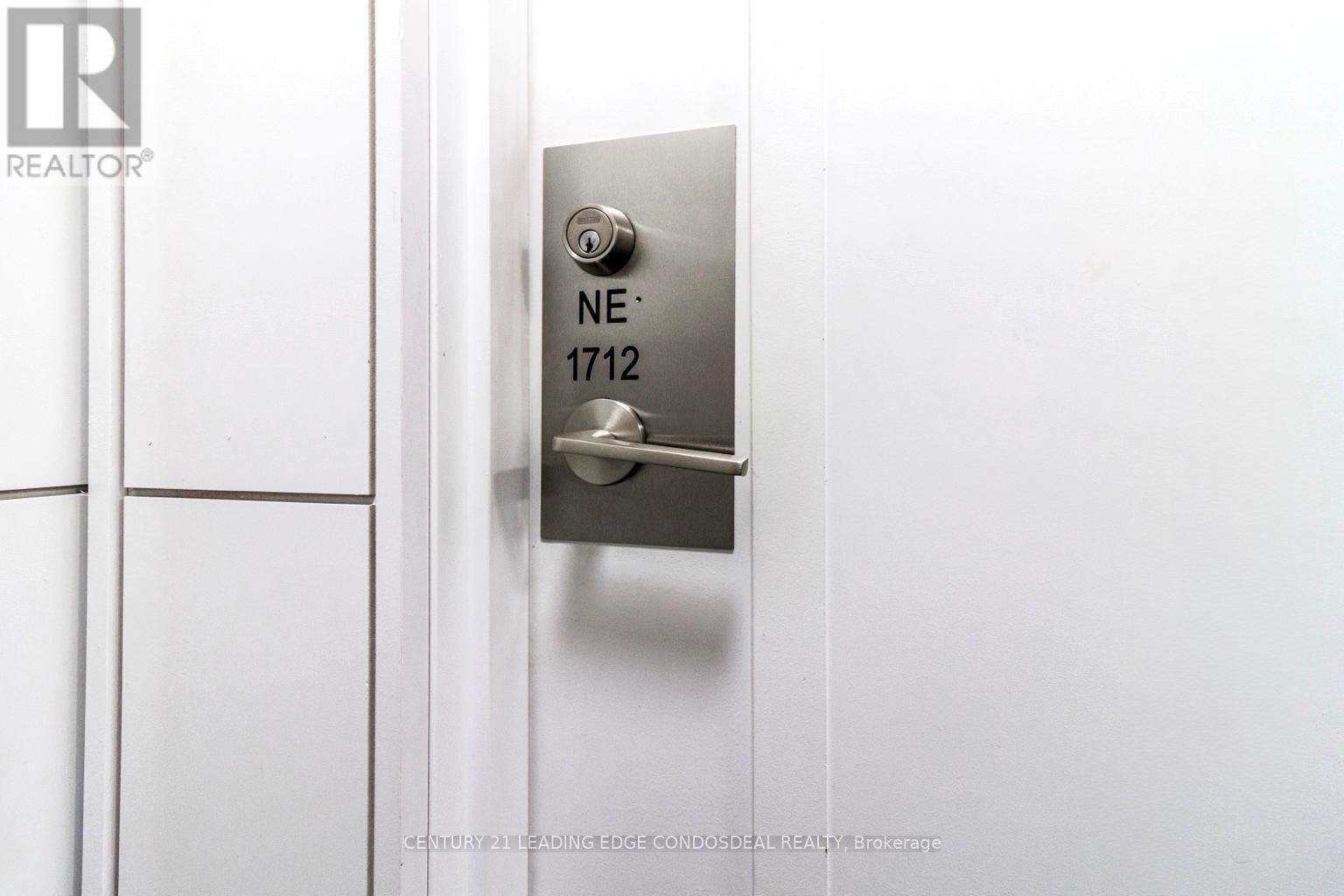 1712 - 9205 Yonge Street, Richmond Hill, Ontario  L4C 1V5 - Photo 4 - N12845214