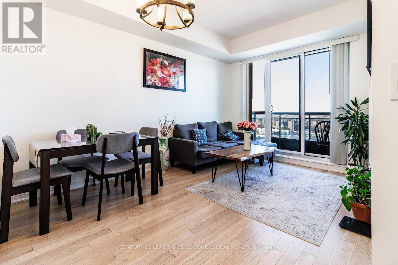 1712 - 9205 Yonge Street, Richmond Hill, Ontario  L4C 1V5 - Photo 5 - N12845214