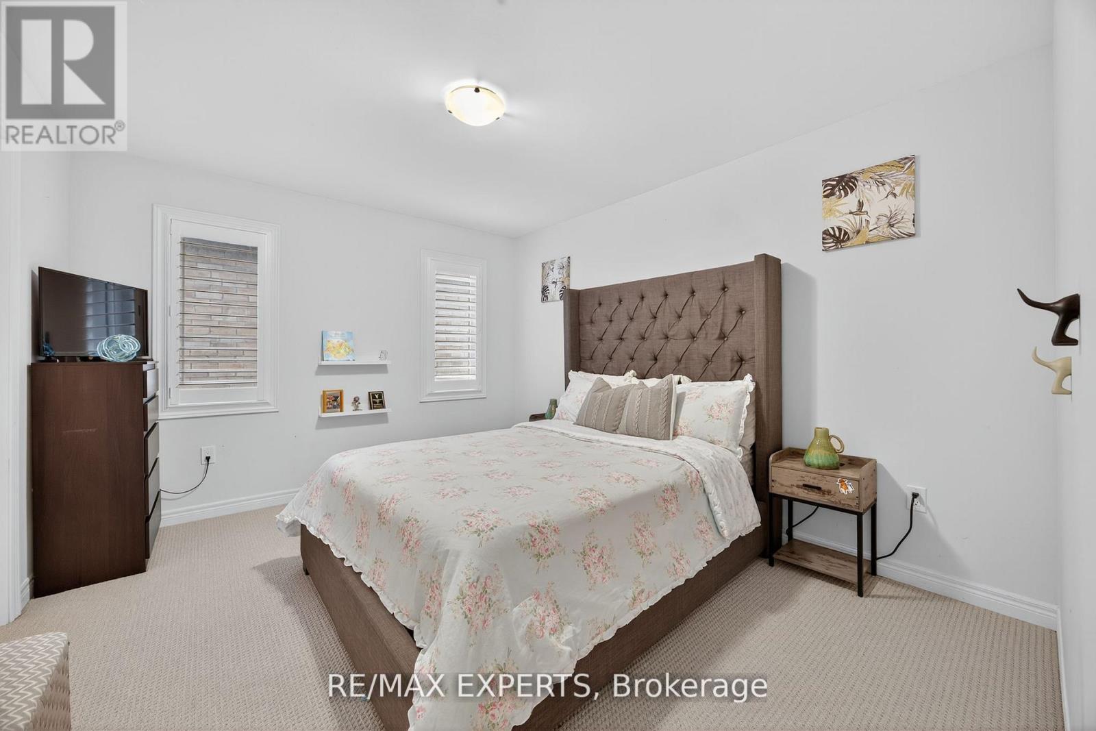 66 Robb Thompson Road, East Gwillimbury, Ontario  L0G 1M0 - Photo 17 - N12845254