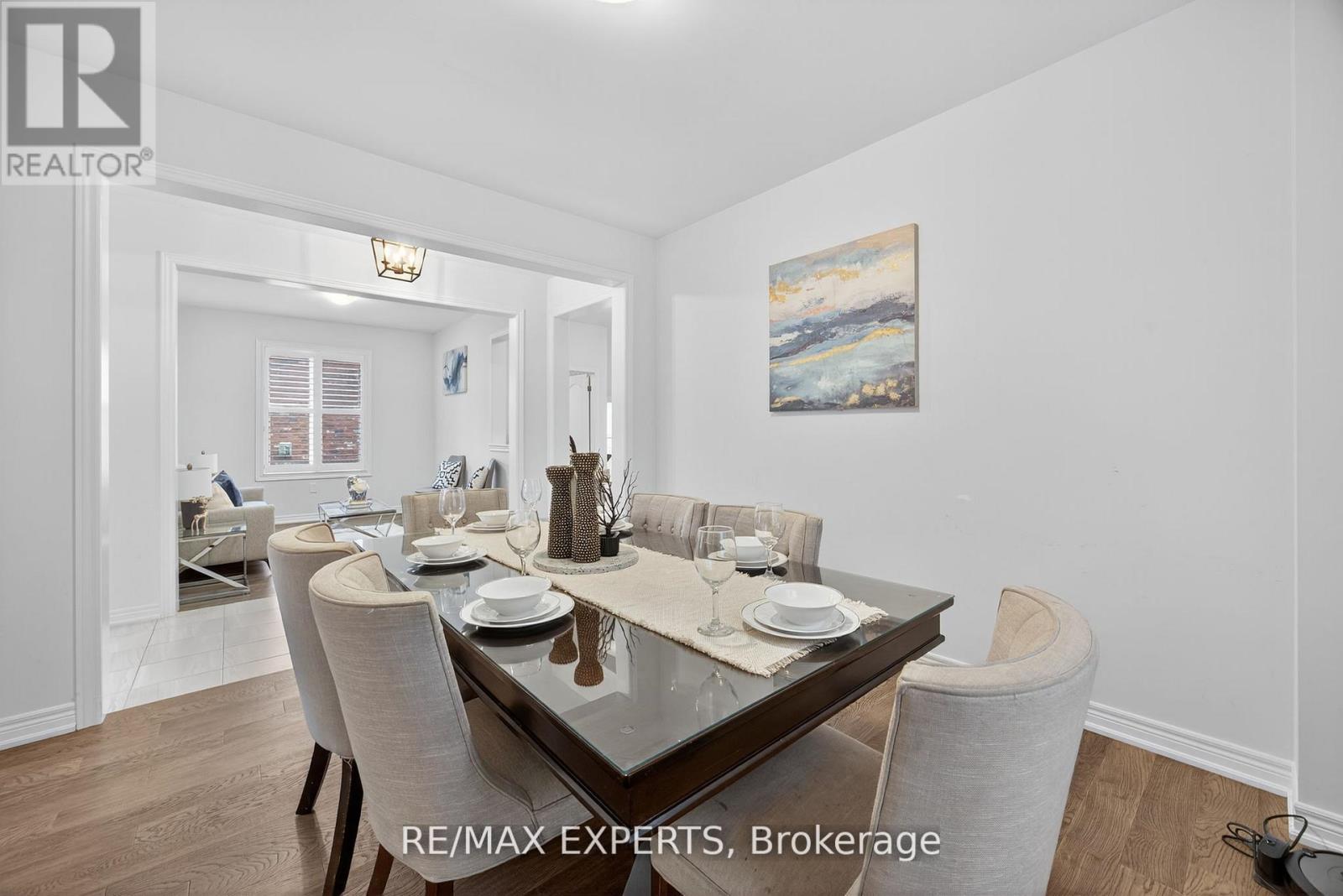 66 Robb Thompson Road, East Gwillimbury, Ontario  L0G 1M0 - Photo 6 - N12845254