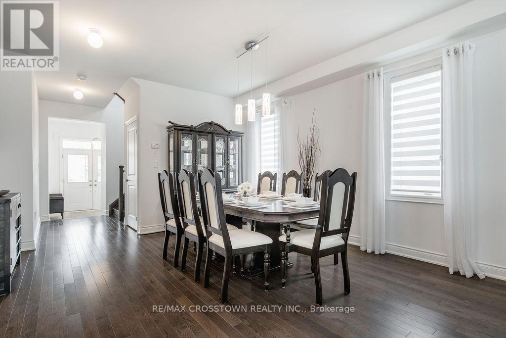 11 Middleton Drive, Wasaga Beach, Ontario  L9Z 0L1 - Photo 7 - S12845158