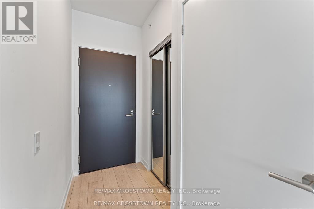 1710 - 39 Mary Street, Barrie (City Centre), Ontario  L4N 1S9 - Photo 3 - S12845272