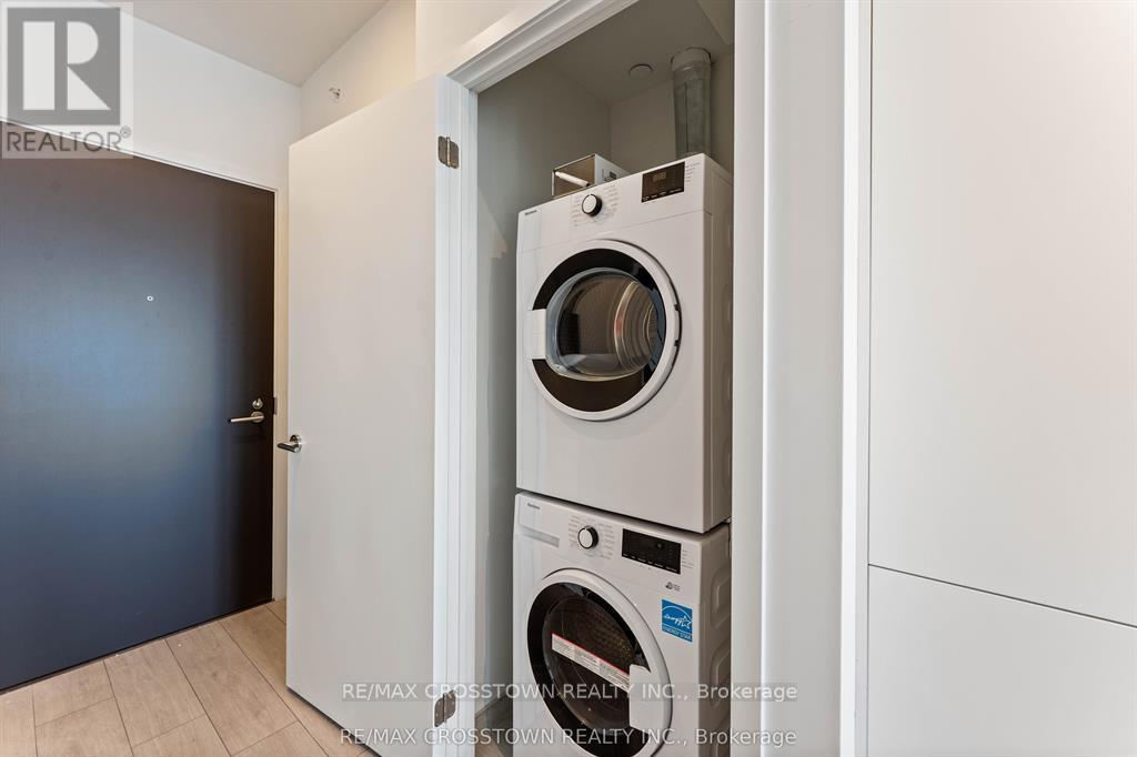 1710 - 39 Mary Street, Barrie (City Centre), Ontario  L4N 1S9 - Photo 4 - S12845272