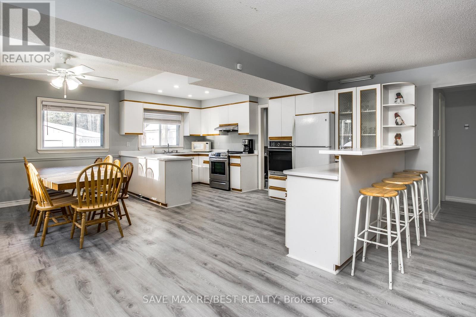 910 Concession Rd 17 W, Penetanguishene, Ontario  L9M 1R3 - Photo 27 - S12845280