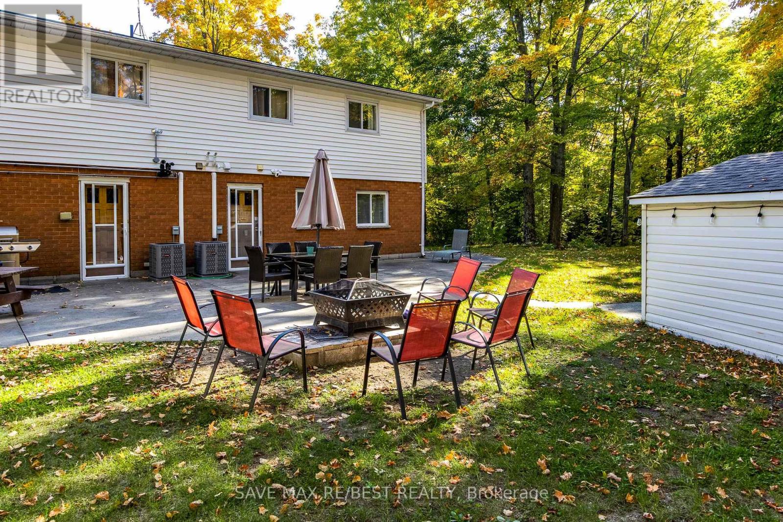 910 Concession Rd 17 W, Penetanguishene, Ontario  L9M 1R3 - Photo 7 - S12845280