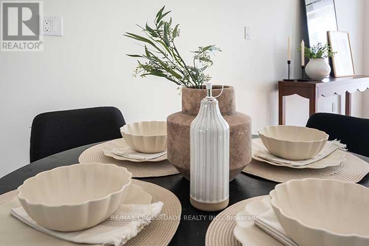 To39 - 39 Torr Lane, Ajax, Ontario  L1S 7N1 - Photo 11 - E12845120