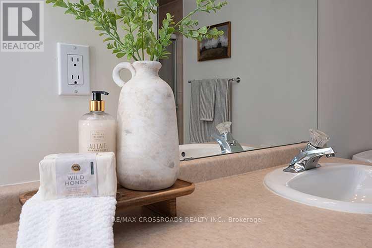 To39 - 39 Torr Lane, Ajax, Ontario  L1S 7N1 - Photo 20 - E12845120