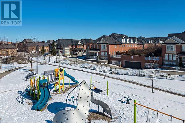 To39 - 39 Torr Lane, Ajax, Ontario  L1S 7N1 - Photo 41 - E12845120