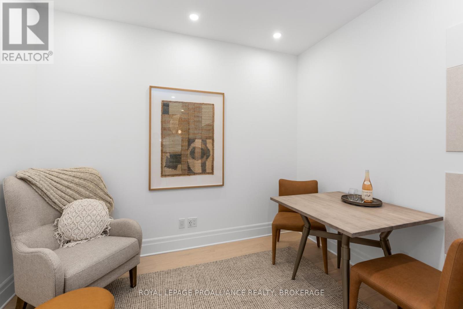 618 - 129b South Street, Gananoque, Ontario K7G 0B1 - Photo 18 - X12845222