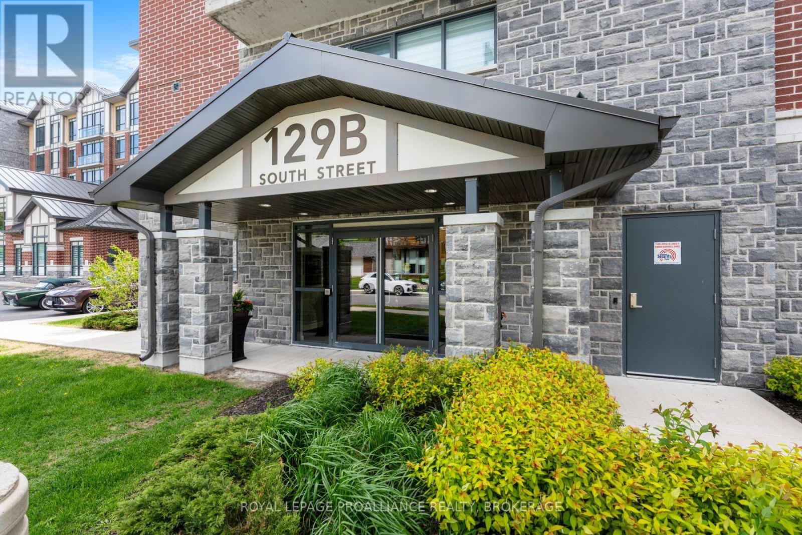 618 - 129b South Street, Gananoque, Ontario K7G 0B1 - Photo 37 - X12845222