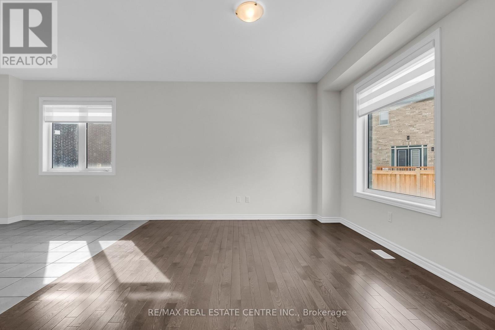 22 Spinland Street, Caledon, Ontario  L7C 4K4 - Photo 14 - W12770926