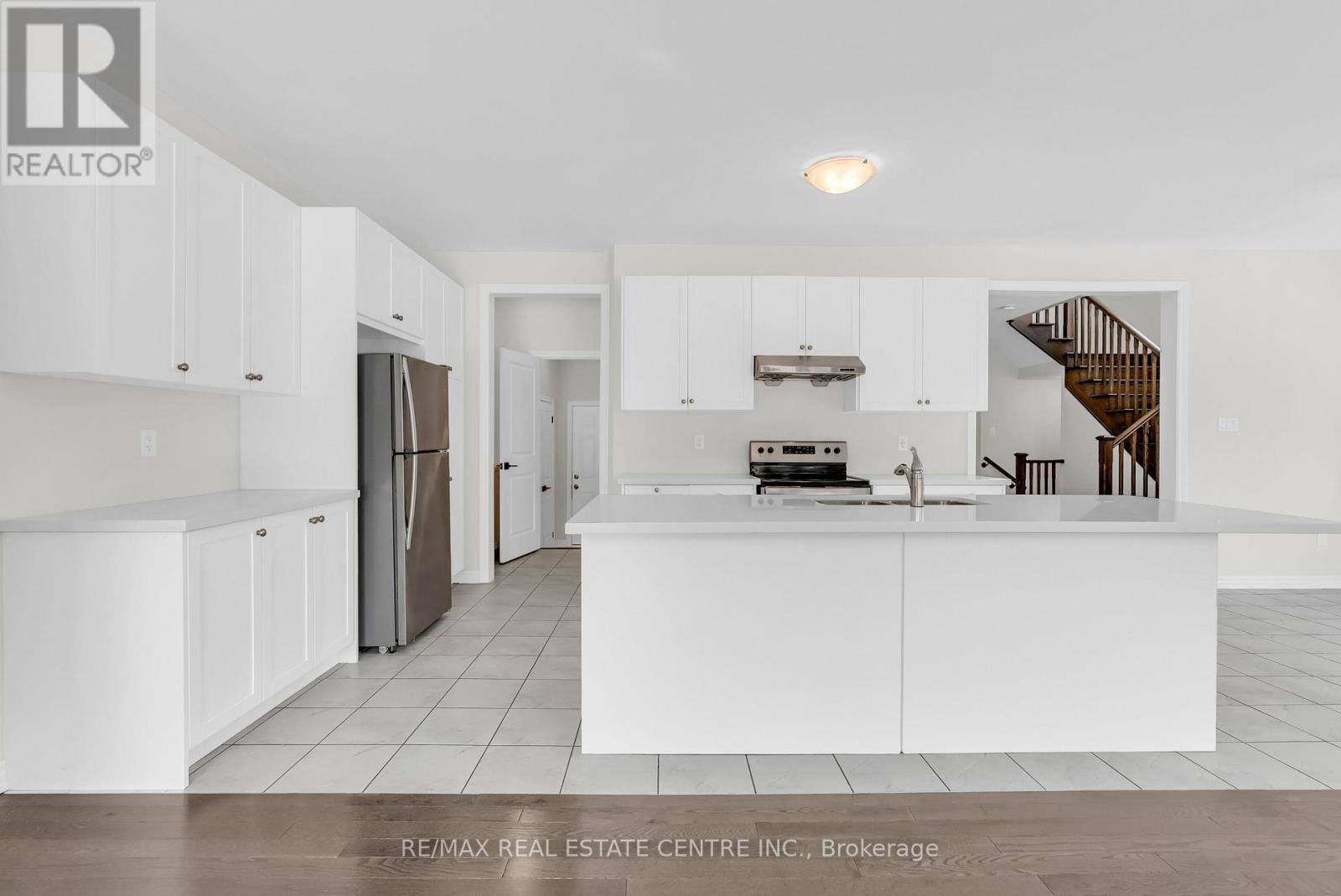 22 Spinland Street, Caledon, Ontario  L7C 4K4 - Photo 23 - W12770926