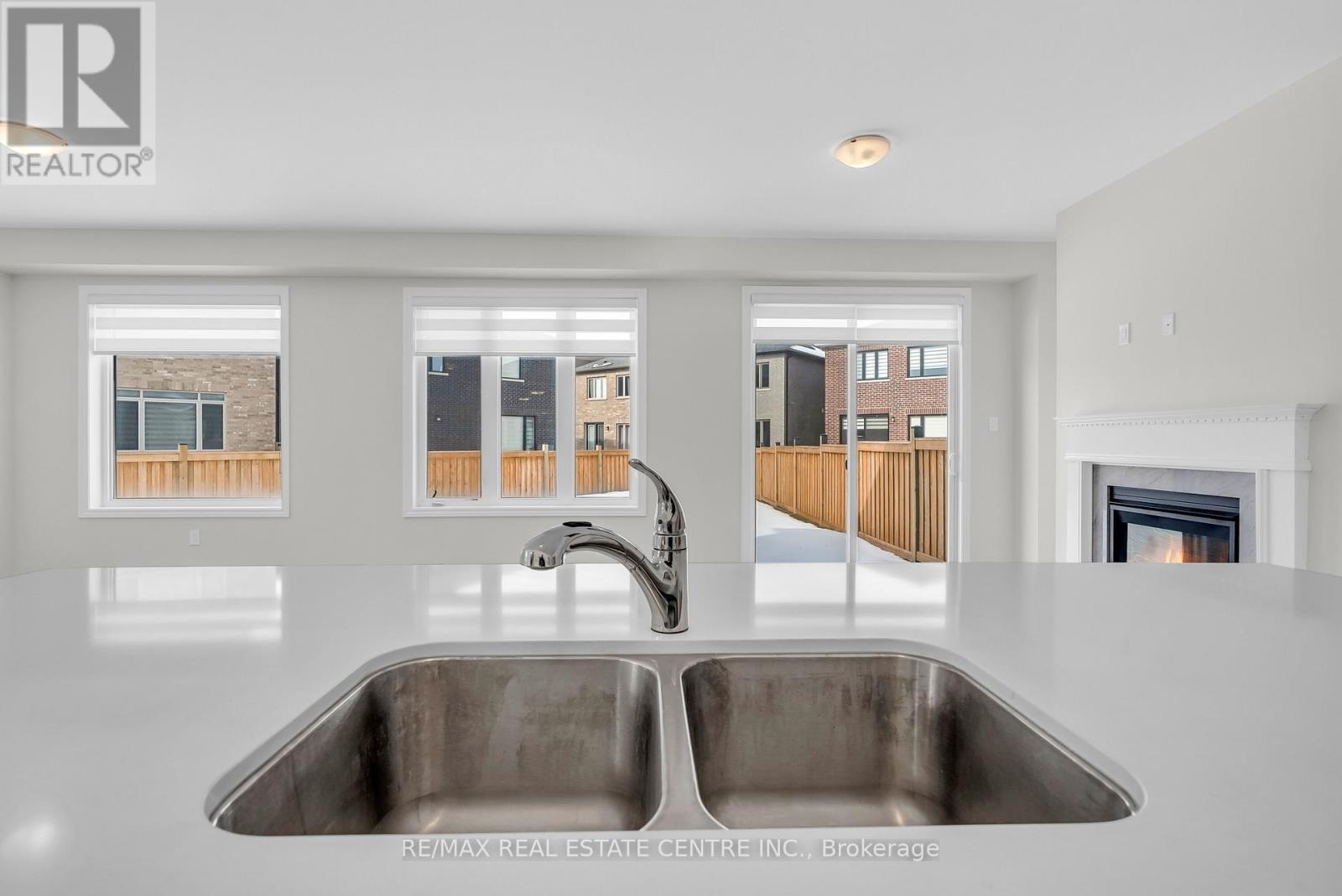 22 Spinland Street, Caledon, Ontario  L7C 4K4 - Photo 24 - W12770926