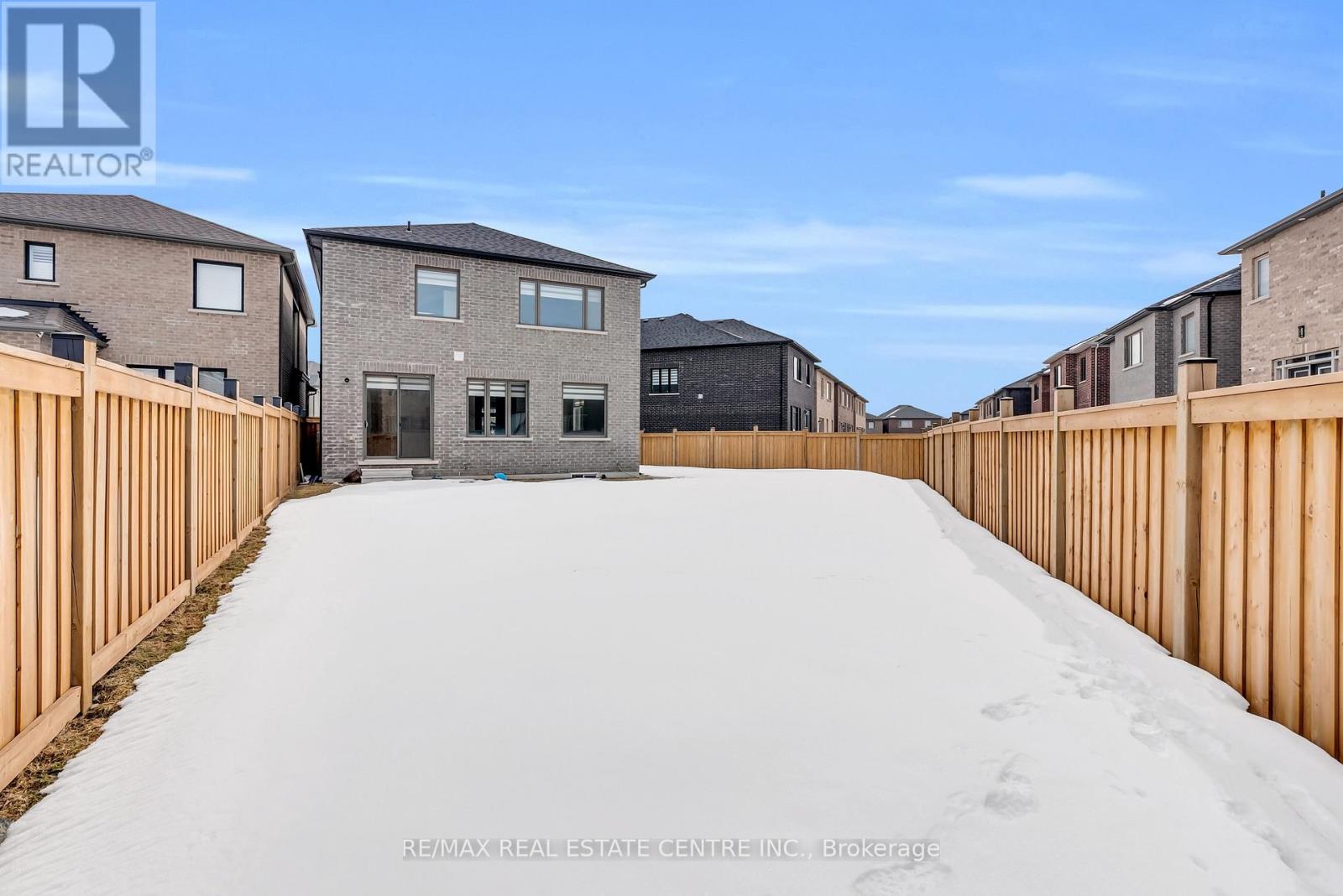 22 Spinland Street, Caledon, Ontario  L7C 4K4 - Photo 50 - W12770926