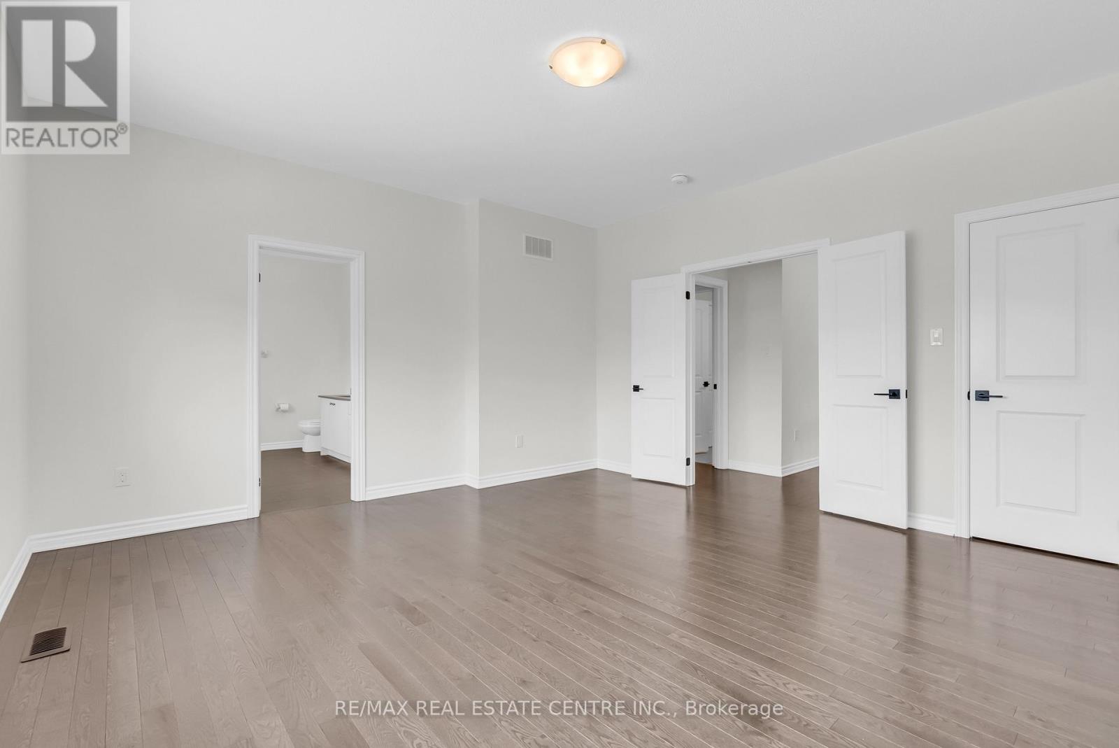 22 Spinland Street, Caledon, Ontario  L7C 4K4 - Photo 31 - W12770926