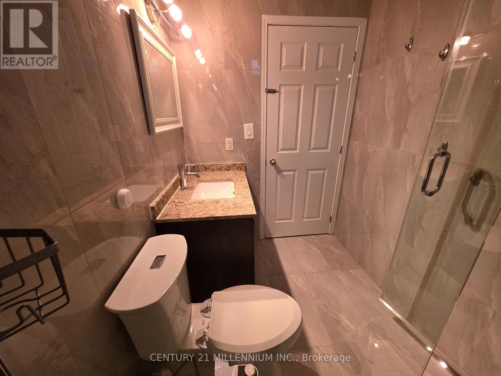 Bsmt - 30 Wexford Road, Brampton, Ontario  L6Z 2W3 - Photo 14 - W12841692