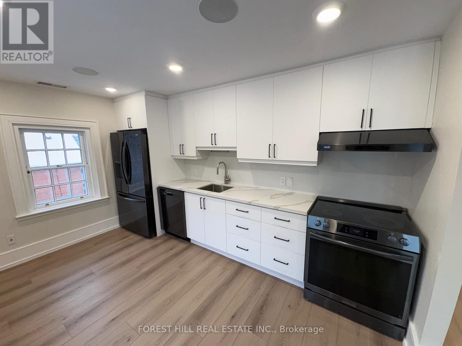 2nd Level - 13 Thomas Street, Mississauga, Ontario  L5M 1Y4 - Photo 7 - W12845146